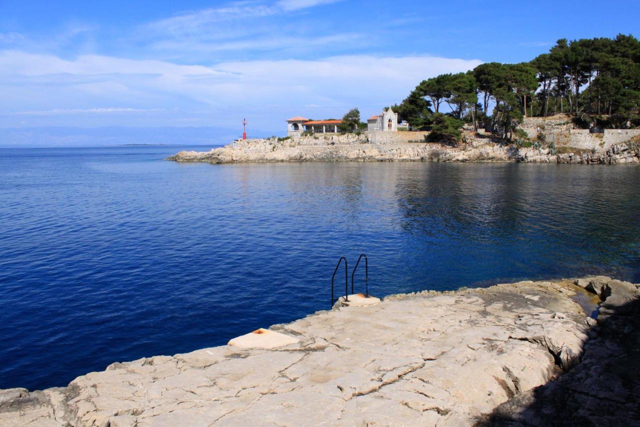 Apartments By The Sea Veli Losinj, Losinj - 7959 Exterior photo