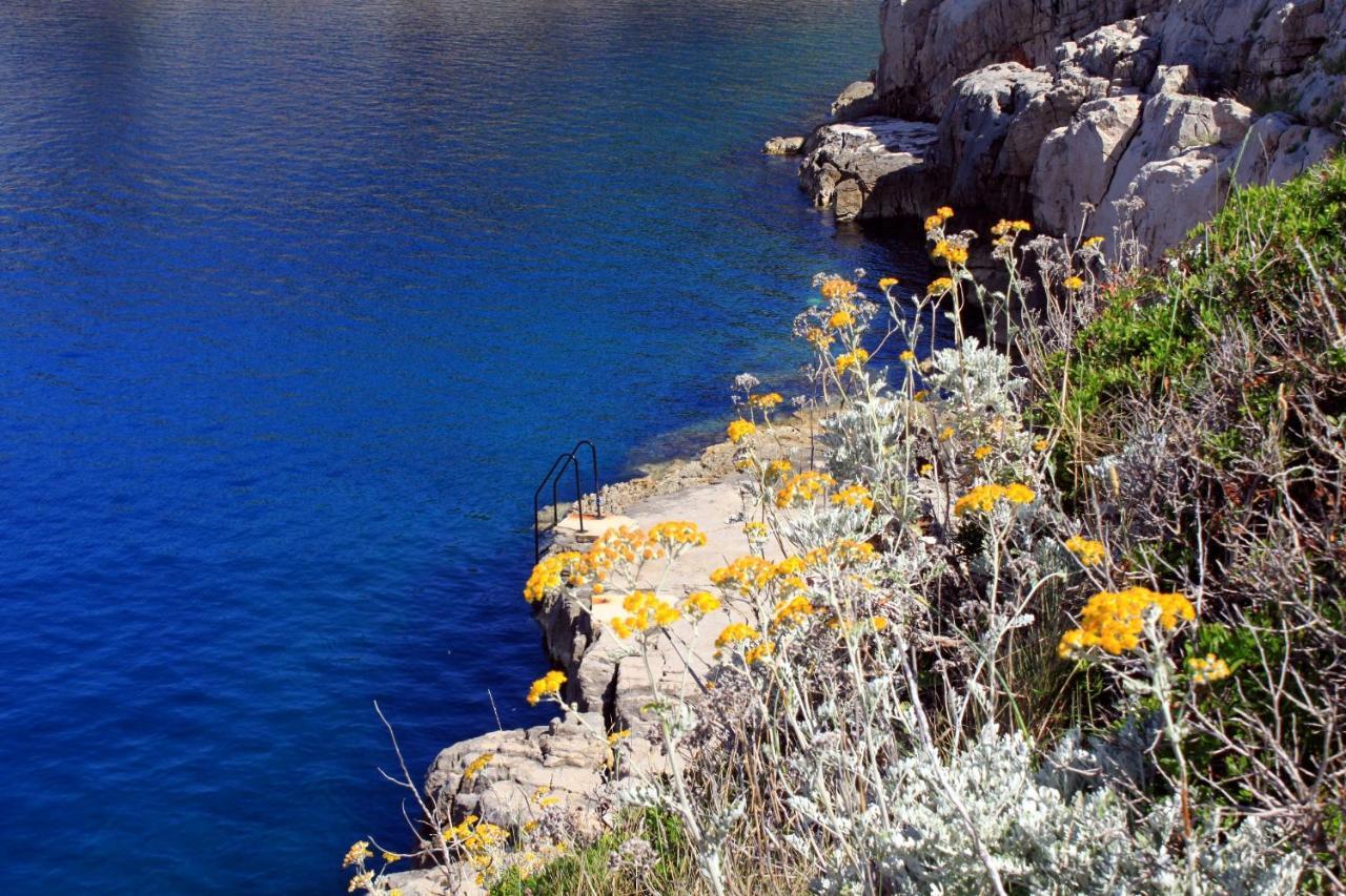 Apartments By The Sea Veli Losinj, Losinj - 7959 Exterior photo